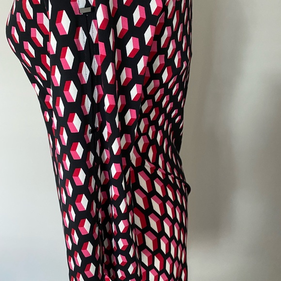WHBM dress XS super cute! Pink black white - Picture 5 of 7
